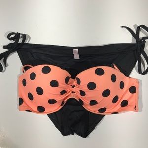 Victoria’s Secret polka dot bikini 34c top, bottoms size large